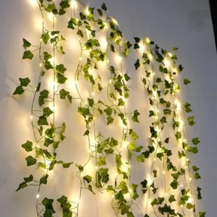 Guirlande lumineuse de feuilles vertes de lierre artificiel