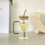 Tasse en Verre Transparent avec Paille