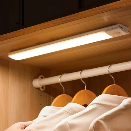 Lampe LED Rechargeable avec Détecteur de Mouvement 